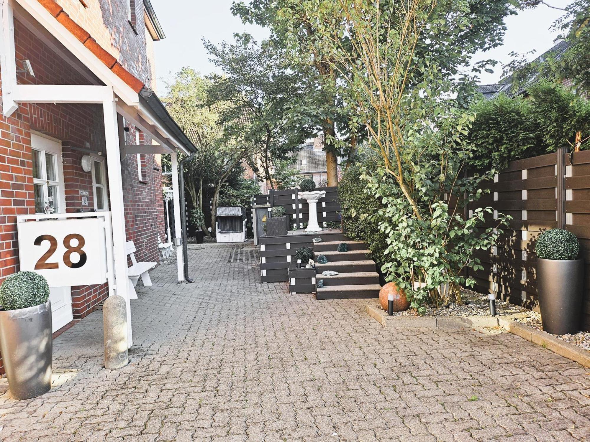 Das Nest Boardinghouse Hamburg Niendorf Extérieur photo